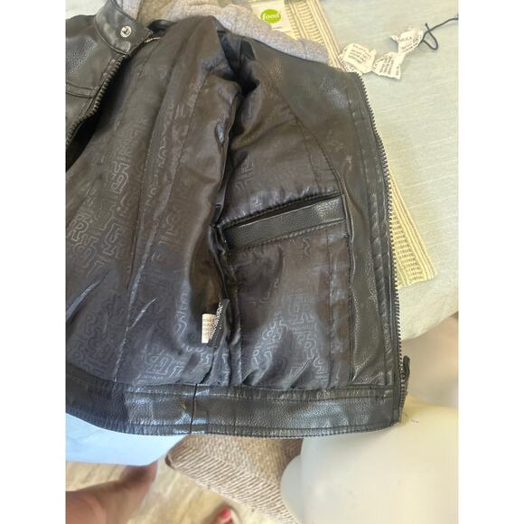 Urban Republic Kids 3T Faux Leather Blk Biker Motorcycle Hoodie Jacket - Picture 8 of 9